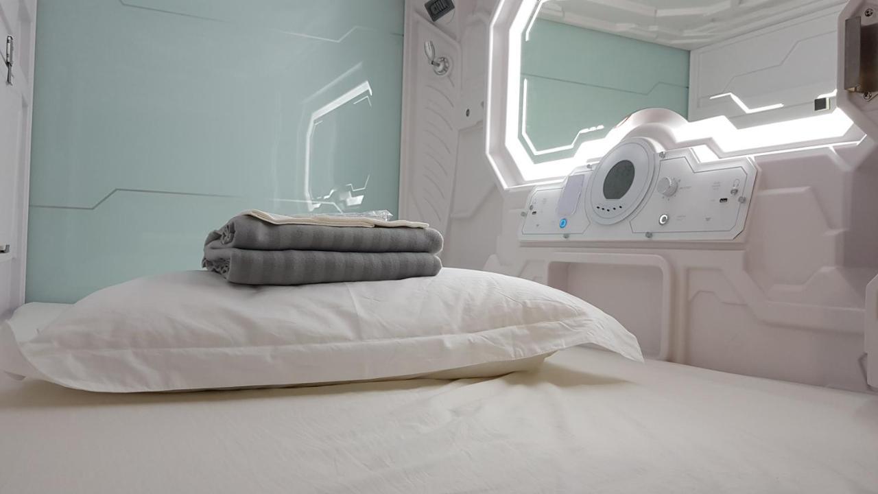 Apollo Capsule Hotel إنده المظهر الخارجي الصورة
